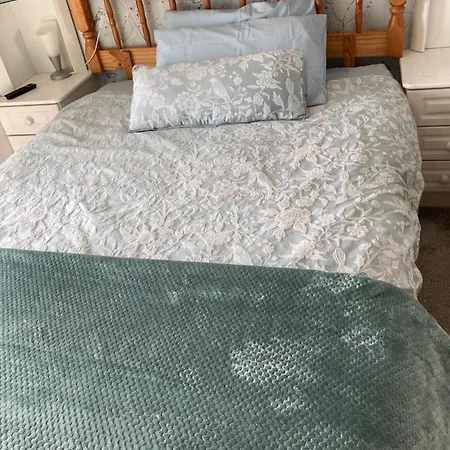 Junes Cosy Lägenhet *